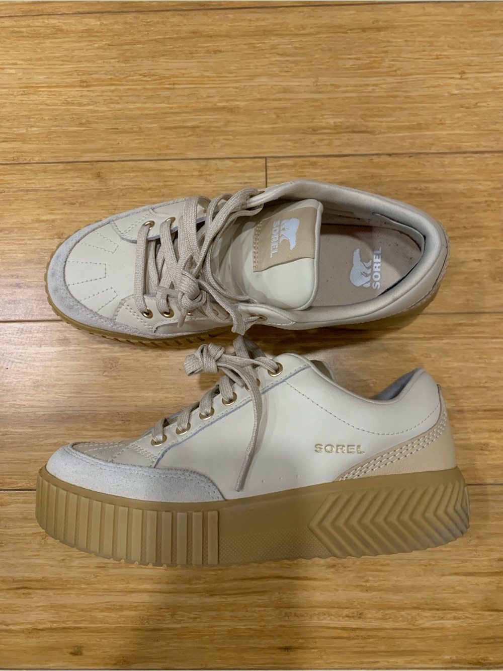 Women SOREL Ona Ave Platform Sneaker in bleached ceramic size 9
